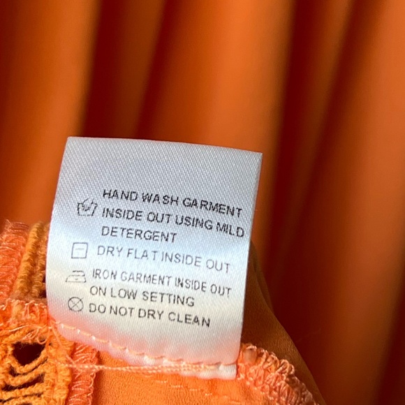 {One One Six} Ruffled Tank Top - Picture 5 of 6